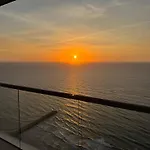 Beautiful . Incredible Ocean Views, Morros City