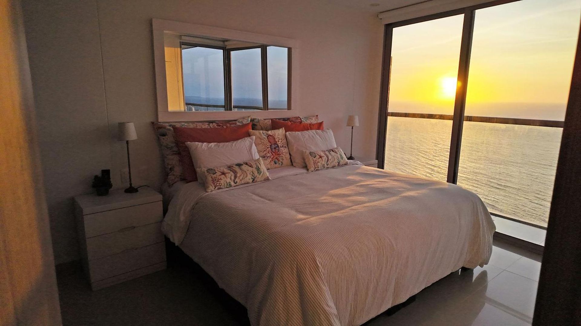 Beautiful . Incredible Ocean Views, Morros *