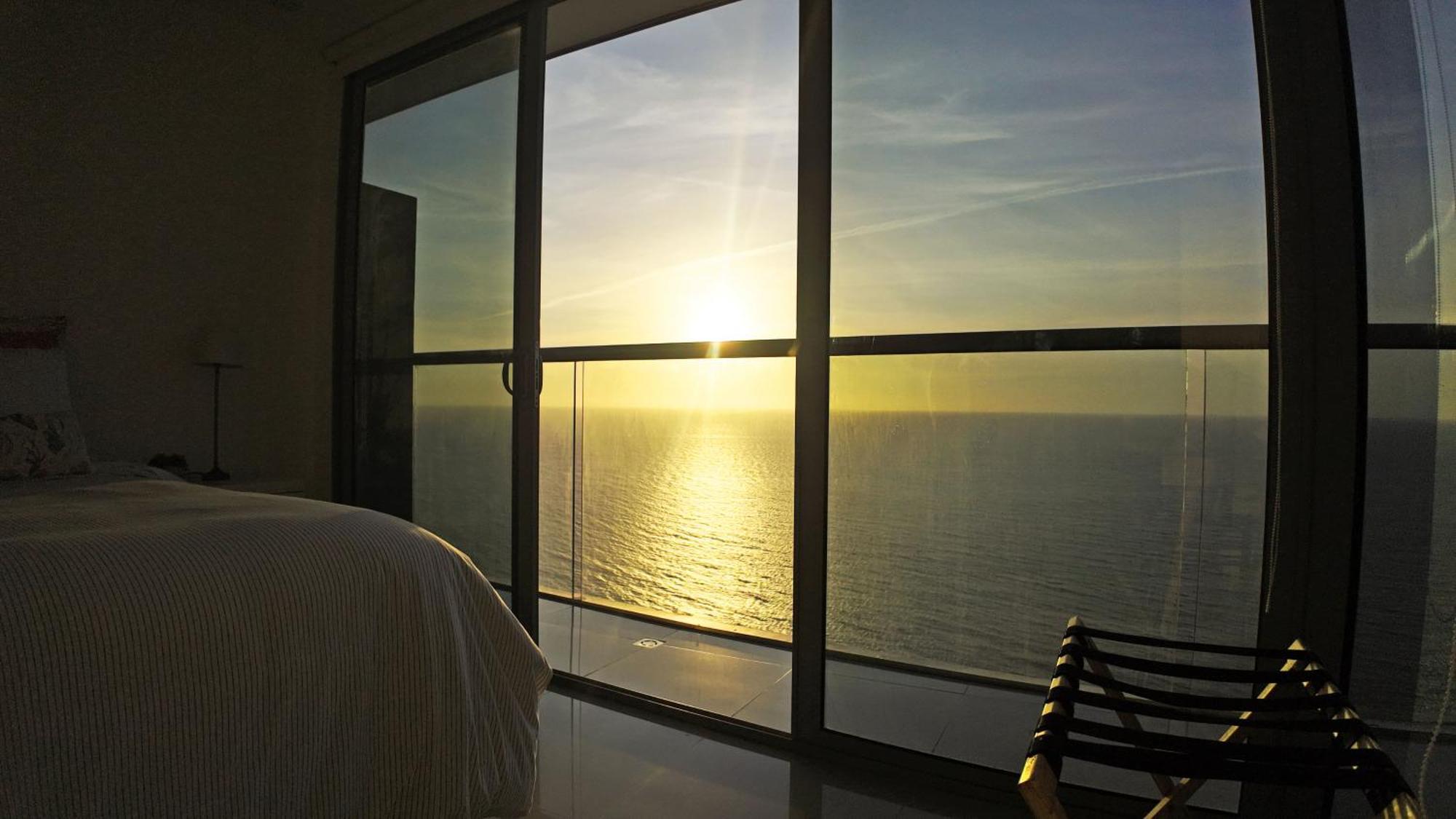 Beautiful . Incredible Ocean Views, Morros Apartamento *